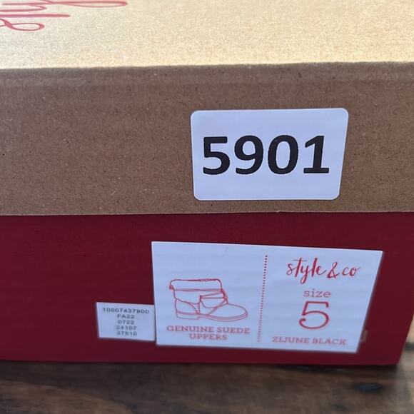 Style & Co Zijune Cold Weather Winter Ankle Boot Faux Fur Trim NEW Size 5 Black - Picture 8 of 8